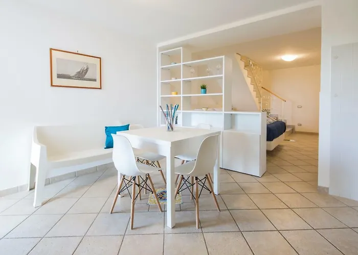 Дом отдыха Maison Del Mare Sorrento. Сорренто