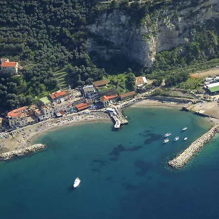 Feriehus Maison Del Mare Sorrento. Sorrento