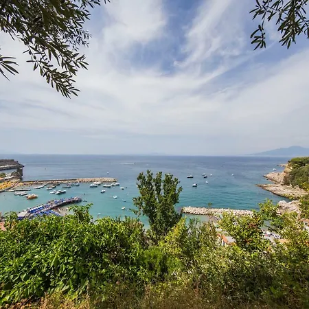 Maison Del Mare Sorrento. Будинок відпочинку Сорренто