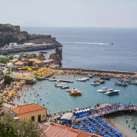 Maison Del Mare Sorrento. Feriehus