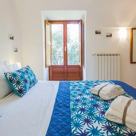 Maison Del Mare Sorrento. Будинок відпочинку Сорренто